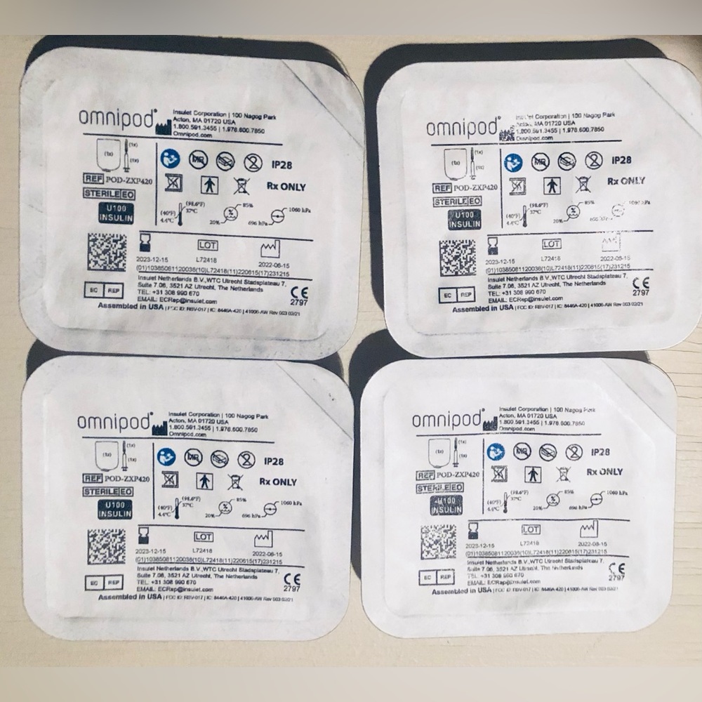 OmniPod 4 total pods included new & sealed exp 12/23 no box
